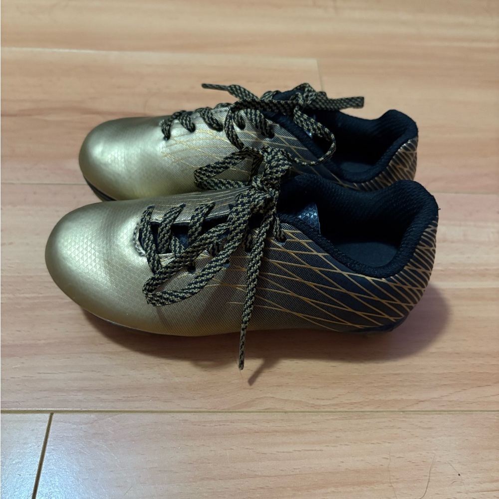 DSG Kids Cleats- Gold and Black
